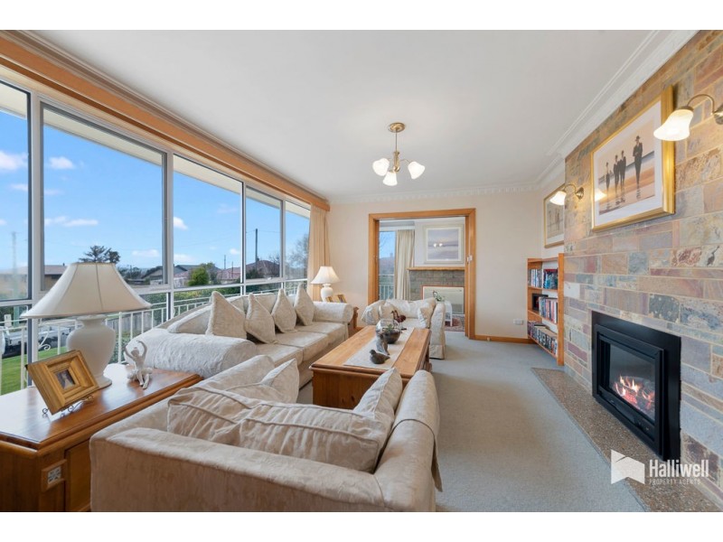 2 Morse Place, Devonport TAS 7310