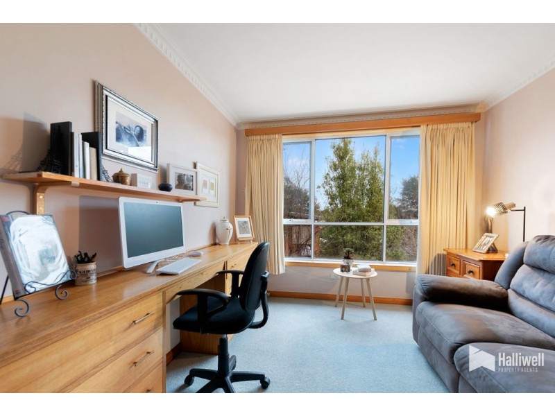 2 Morse Place, Devonport TAS 7310