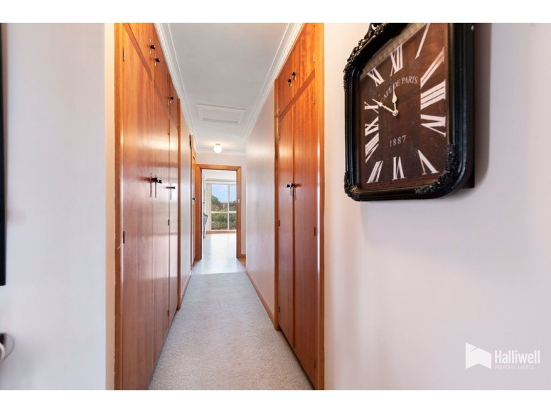 2 Morse Place, Devonport TAS 7310