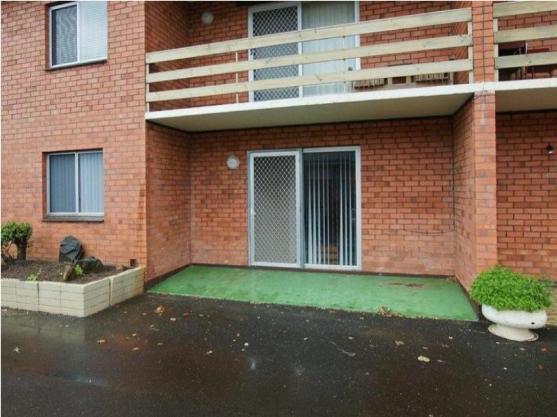 2/45 Steele Street, Devonport TAS 7310
