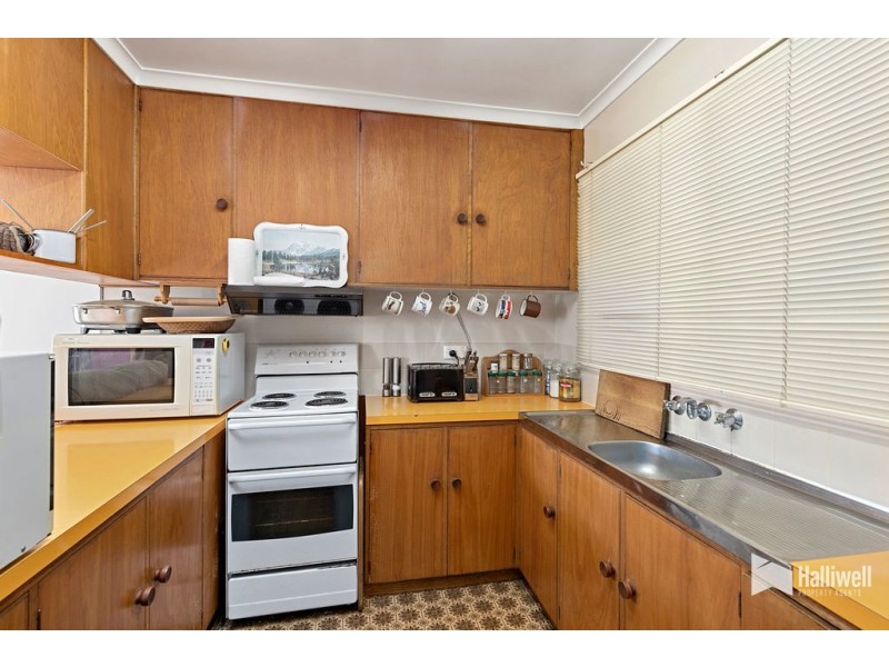 3/6A Ronald Street, Devonport TAS 7310