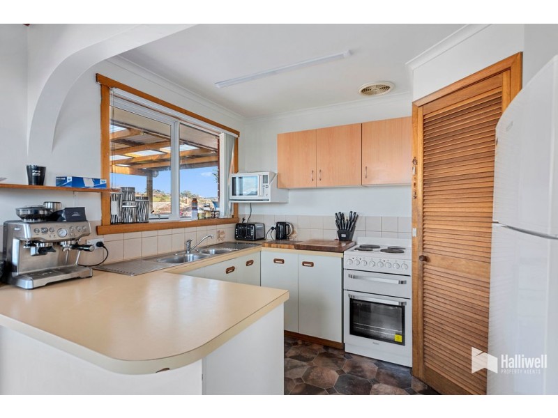 12 Elanora Place, East Devonport TAS 7310