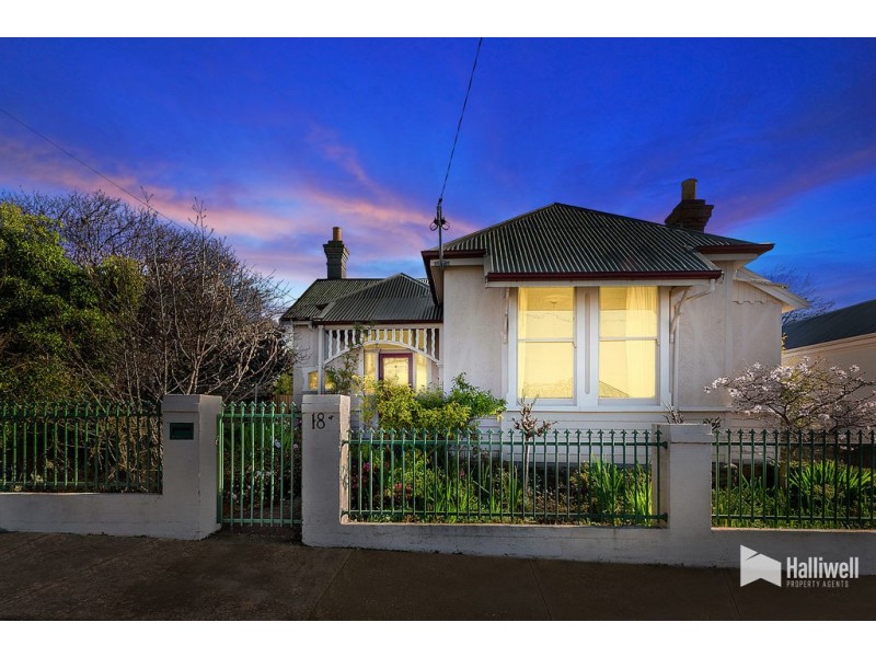 18 Hiller Street, Devonport TAS 7310