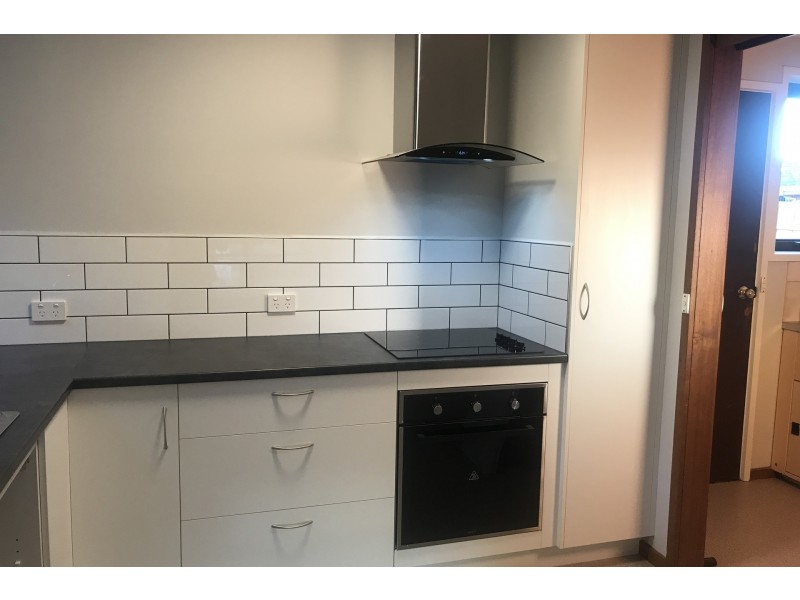 2/21 West Eugene Street, Devonport TAS 7310