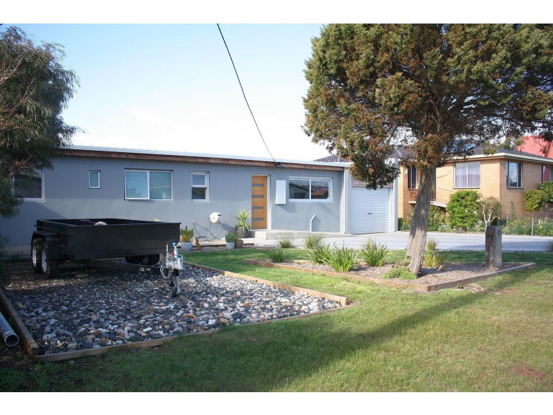 24 Quinlan Crescent, Shearwater TAS 7307