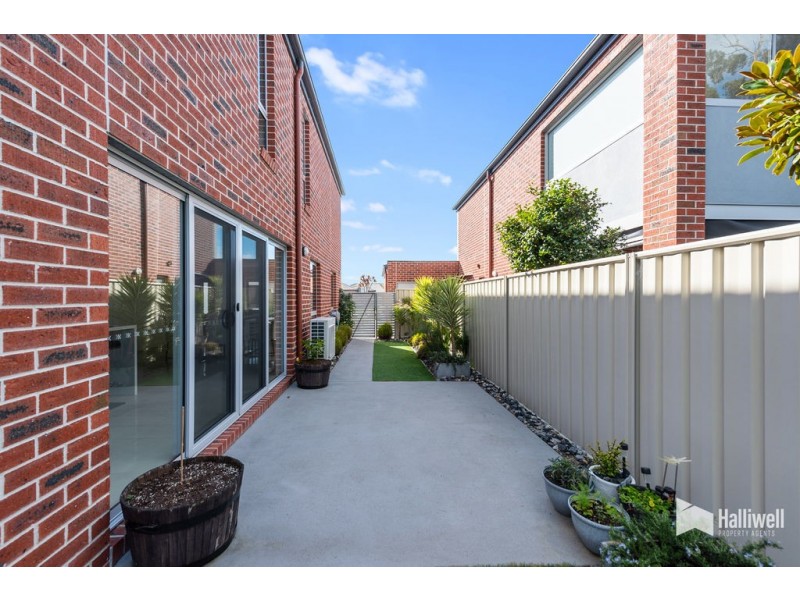 8 & 13 25 Fairway Crescent, Shearwater TAS 7307