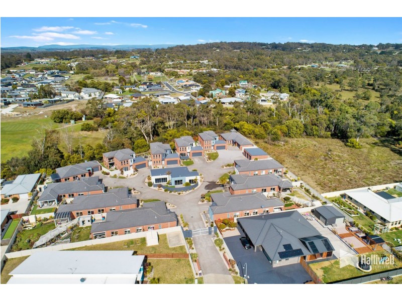 8 & 13 25 Fairway Crescent, Shearwater TAS 7307