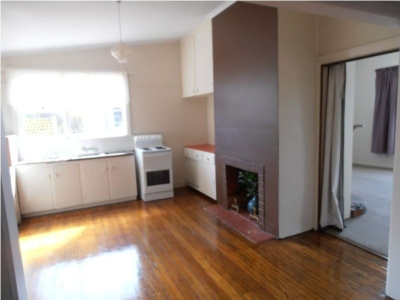 100 Wenvoe Street, Devonport TAS 7310