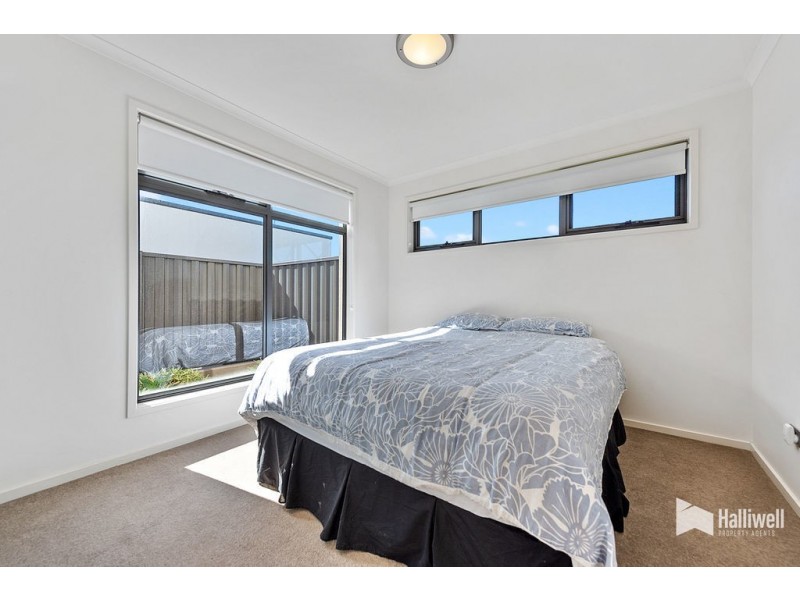 2/237 Steele Street, Devonport TAS 7310