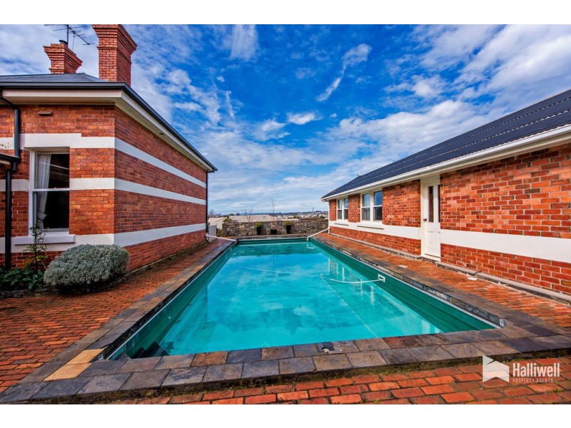 155 Steele Street, Devonport TAS 7310