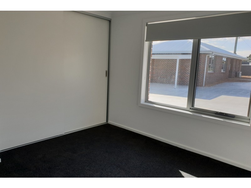 2/8 Tandara Place, East Devonport TAS 7310