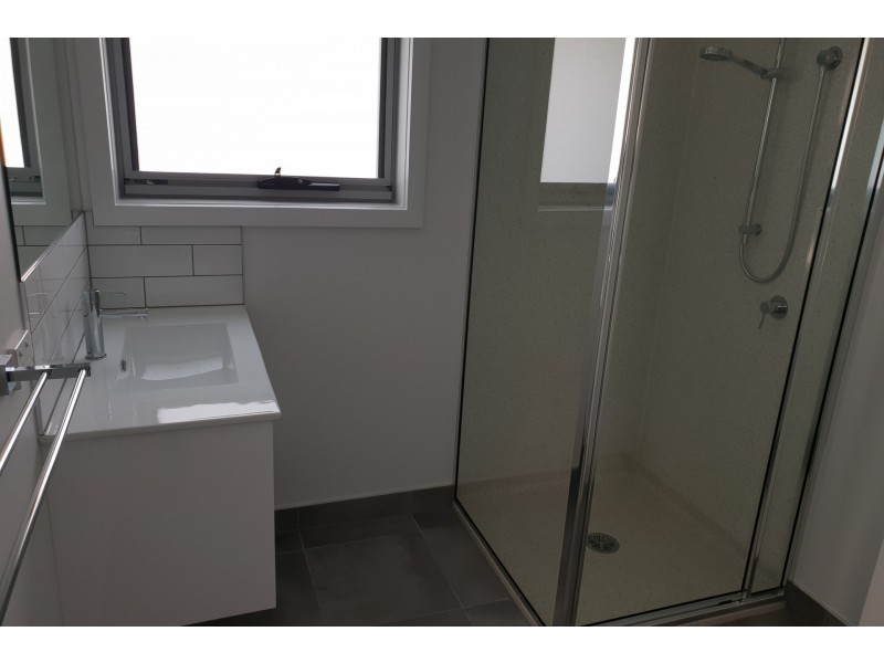 2/8 Tandara Place, East Devonport TAS 7310