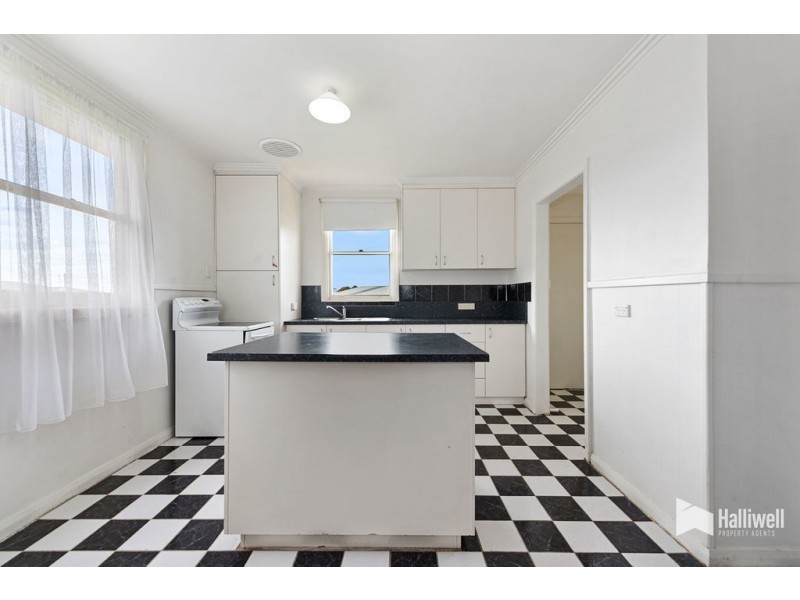 86 George Street, Devonport TAS 7310