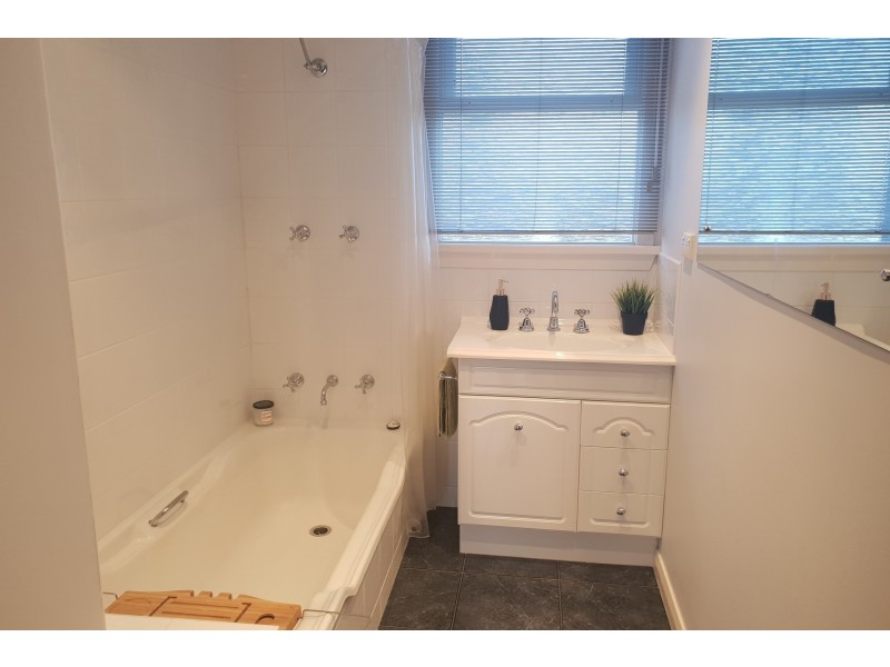 13 Haines Place, Devonport TAS 7310