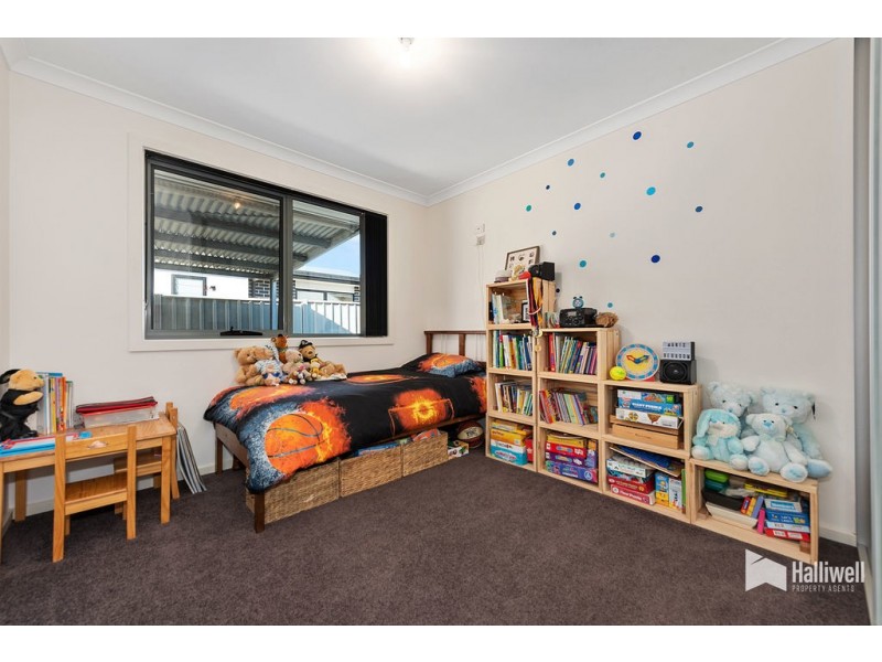 24 Explorer Drive, Turners Beach TAS 7315