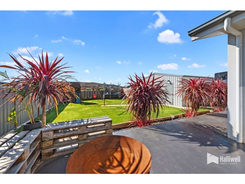 24 Explorer Drive, Turners Beach TAS 7315