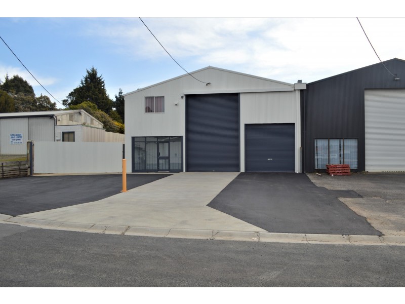 86 Hiller Street, Devonport TAS 7310