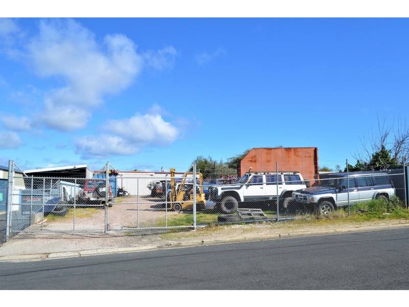 100 York Street, Devonport TAS 7310