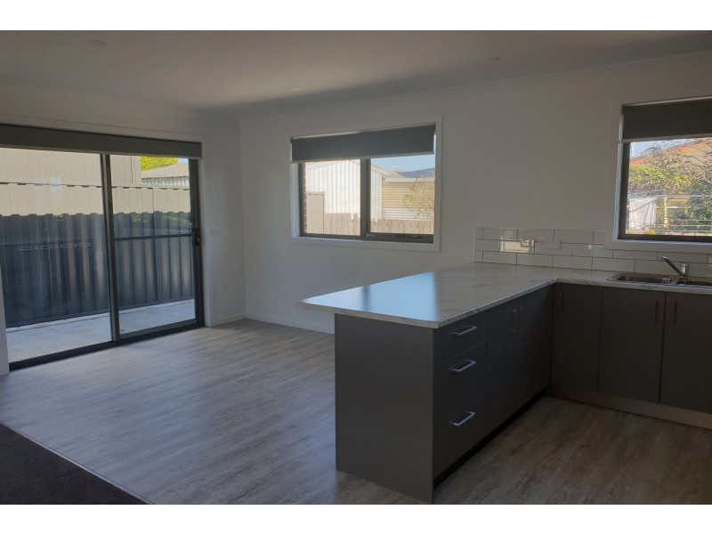 2/6 Tandara Place, East Devonport TAS 7310