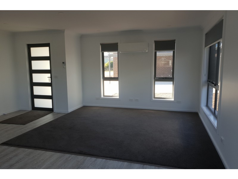2/6 Tandara Place, East Devonport TAS 7310