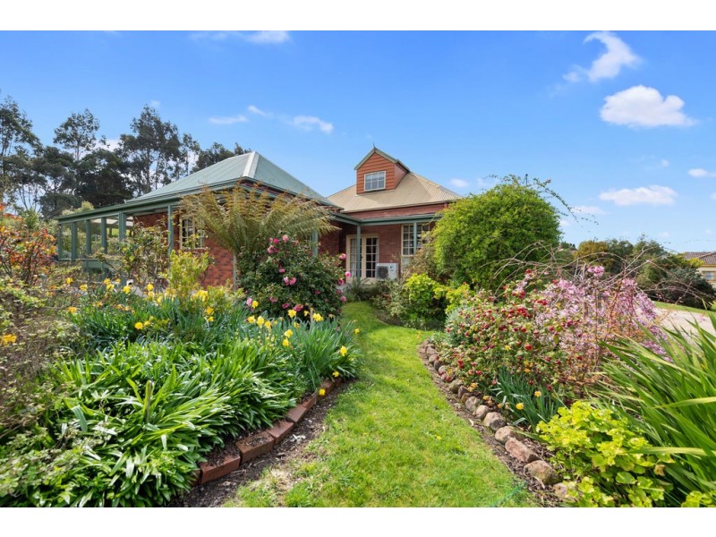 104 South Road, West Ulverstone TAS 7315