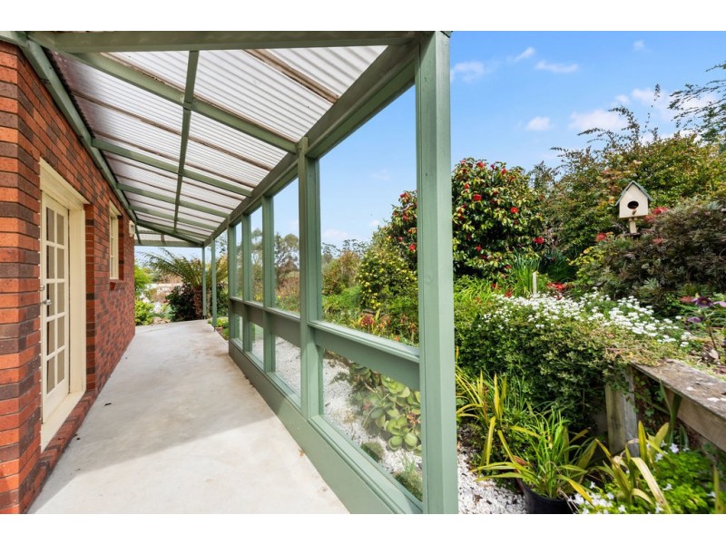 104 South Road, West Ulverstone TAS 7315