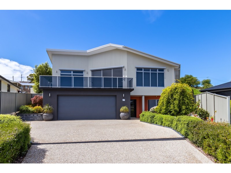 21 McDonald Street, Ulverstone TAS 7315