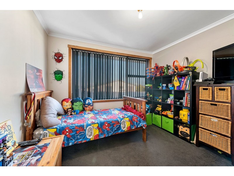 1 Lakin Street, West Ulverstone TAS 7315
