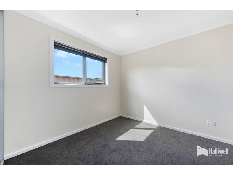 2/63 Stanley Street, Latrobe TAS 7307