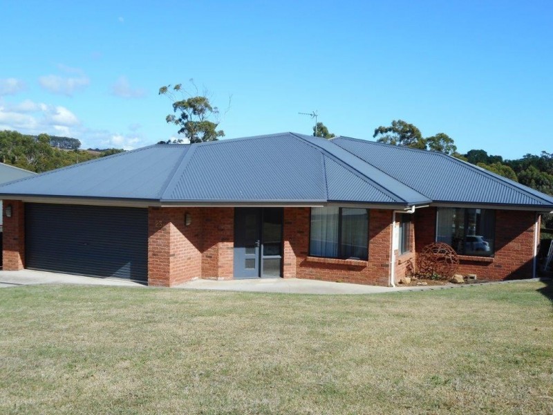23 Georgiana Street, Devonport TAS 7310