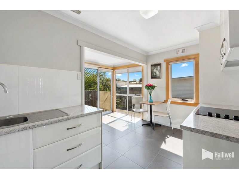 36 Percy Street, Devonport TAS 7310