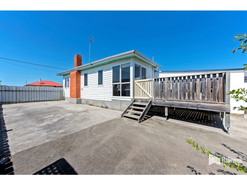 36 Percy Street, Devonport TAS 7310