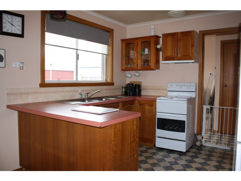 32 Club Drive, Shearwater TAS 7307