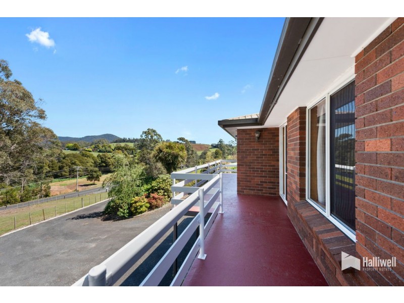 2 Blackwood Road, West Ulverstone TAS 7315