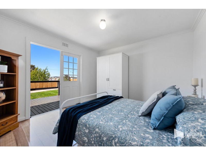 1 Deane Street, Devonport TAS 7310