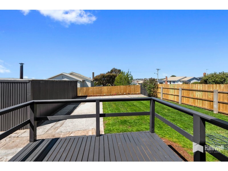 1 Deane Street, Devonport TAS 7310
