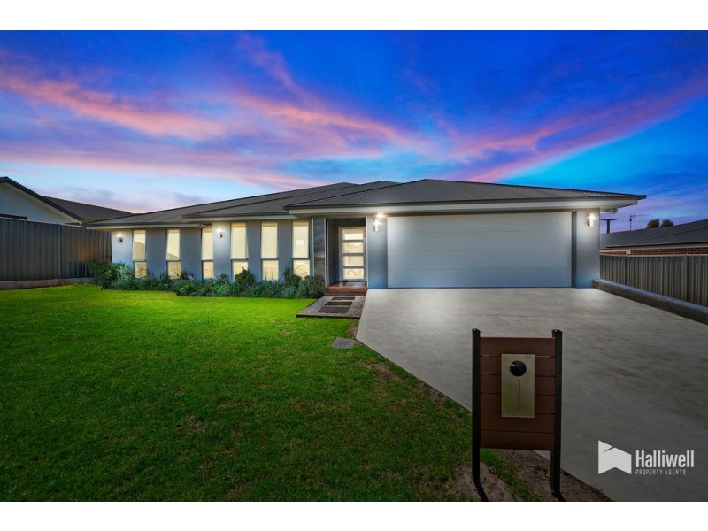 11 Haven Drive, Shearwater TAS 7307
