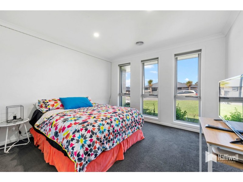 11 Haven Drive, Shearwater TAS 7307