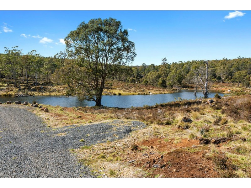 2369 Cradle Mountain Road, Moina TAS 7310