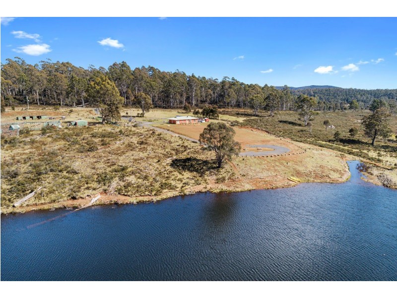 2369 Cradle Mountain Road, Moina TAS 7310