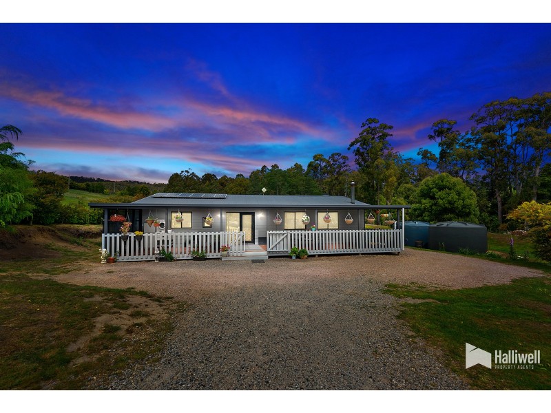 76 Knox Drive, South Spreyton TAS 7310