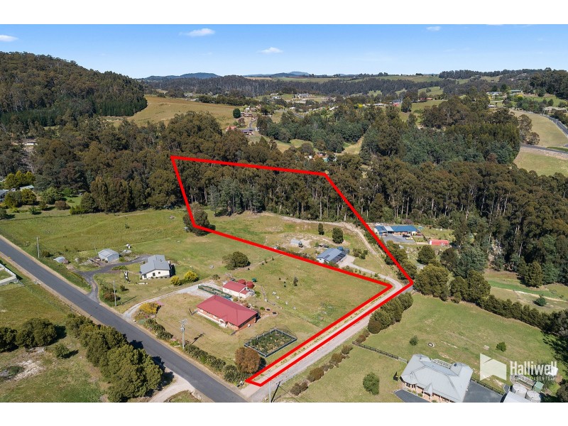 76 Knox Drive, South Spreyton TAS 7310