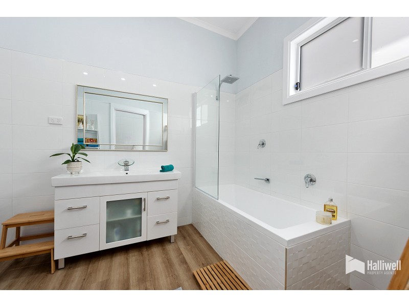 10 Elizabeth Street, Devonport TAS 7310