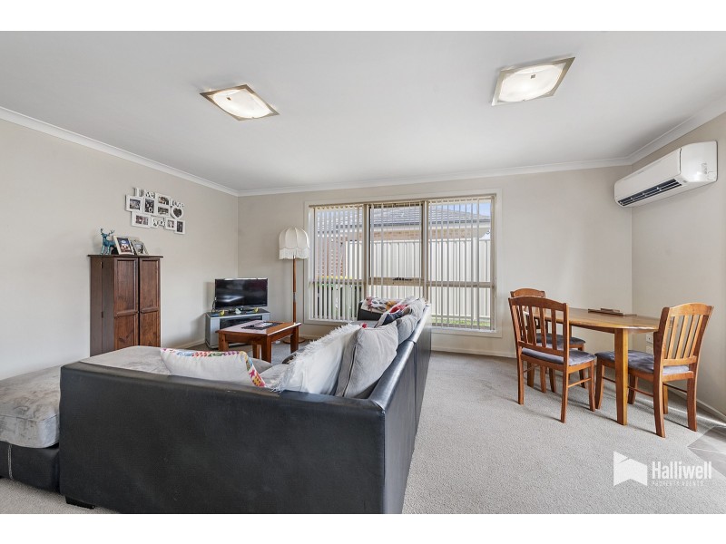 2/60 Lovett Street, Ulverstone TAS 7315