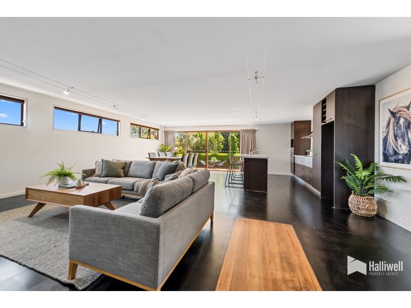 6 Henry Street, Devonport TAS 7310