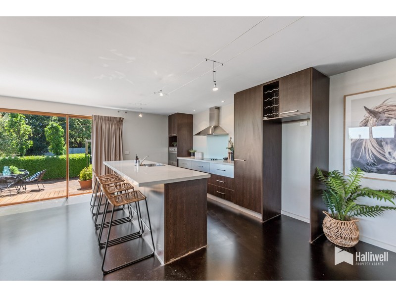 6 Henry Street, Devonport TAS 7310