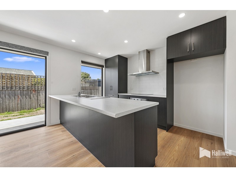 2,3 & 4/65 James Street, Devonport TAS 7310