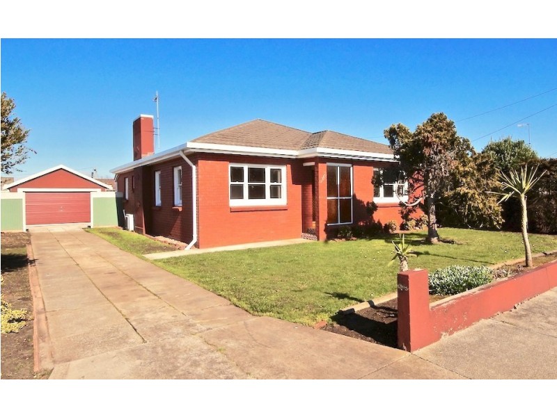 109 George Street, Devonport TAS 7310