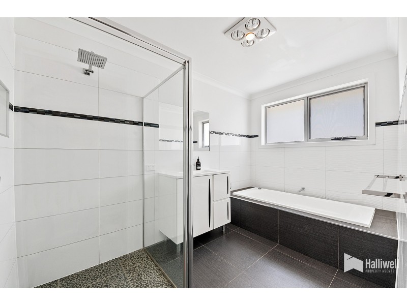 84 South Road, West Ulverstone TAS 7315