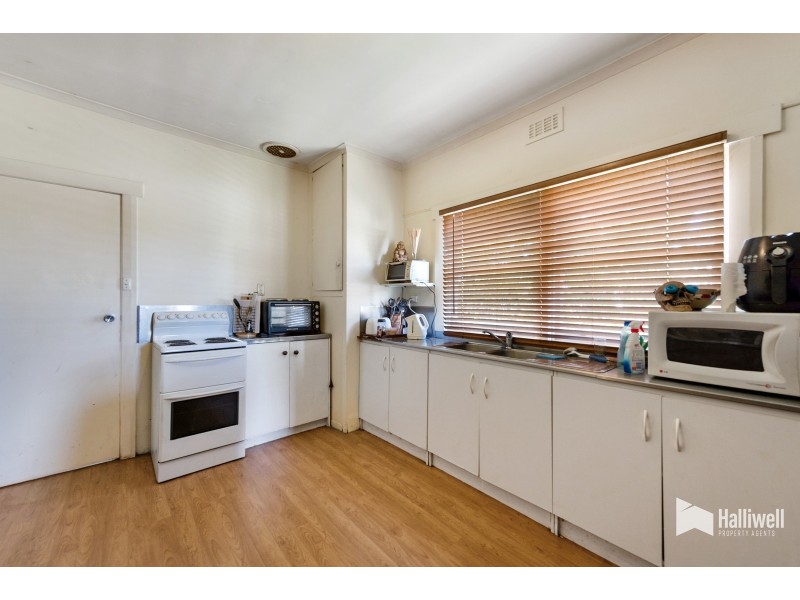 25 Madden Crescent, Devonport TAS 7310